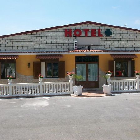 Hotel Il Quadrifoglio Torre del Greco Buitenkant foto