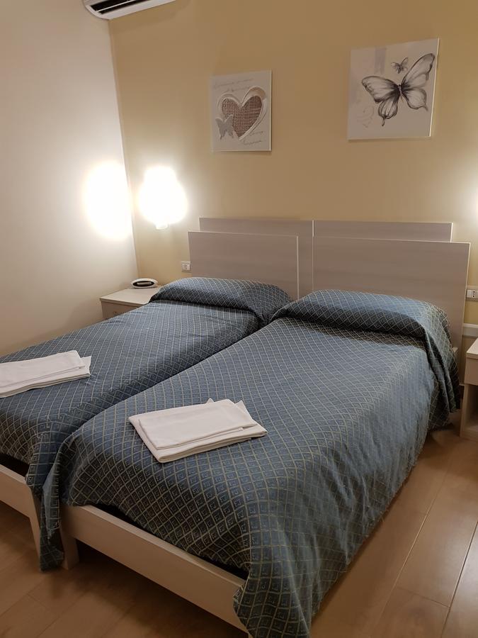 Hotel Il Quadrifoglio Torre del Greco Buitenkant foto